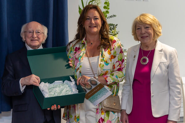 PRESIDENTS-AWARD-1